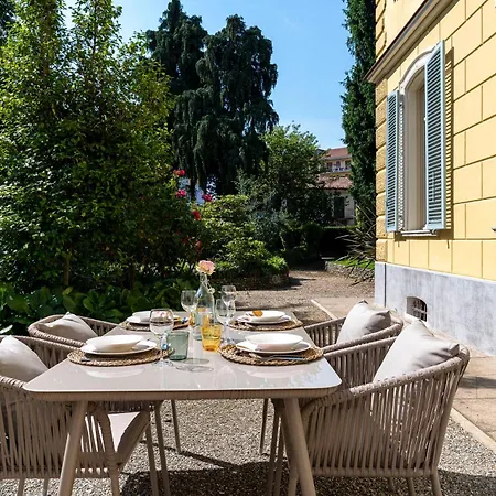 Apartment Le Camelie - Charme & Relax *